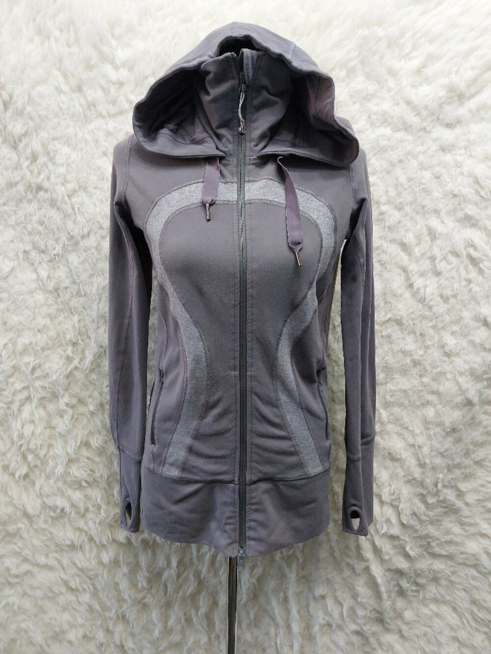 Lululemon Athletica Stride Jacket Heathered Coal Grey Zippered Pockets 6